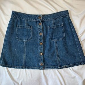 Brandy Melville front button up denim skirt
